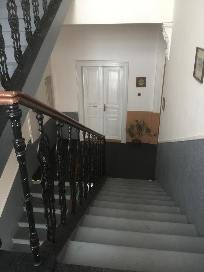 Chrast Hotel Dvorak מראה חיצוני תמונה